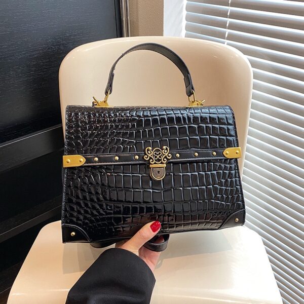 Ladies bag