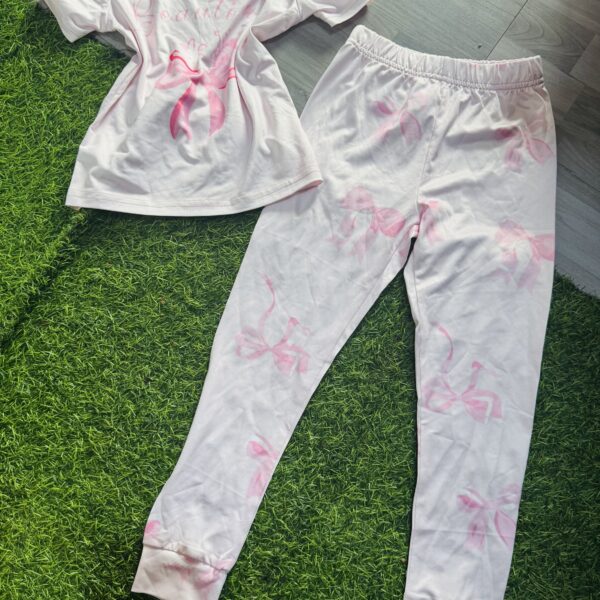 Kids 2pics silky smooth